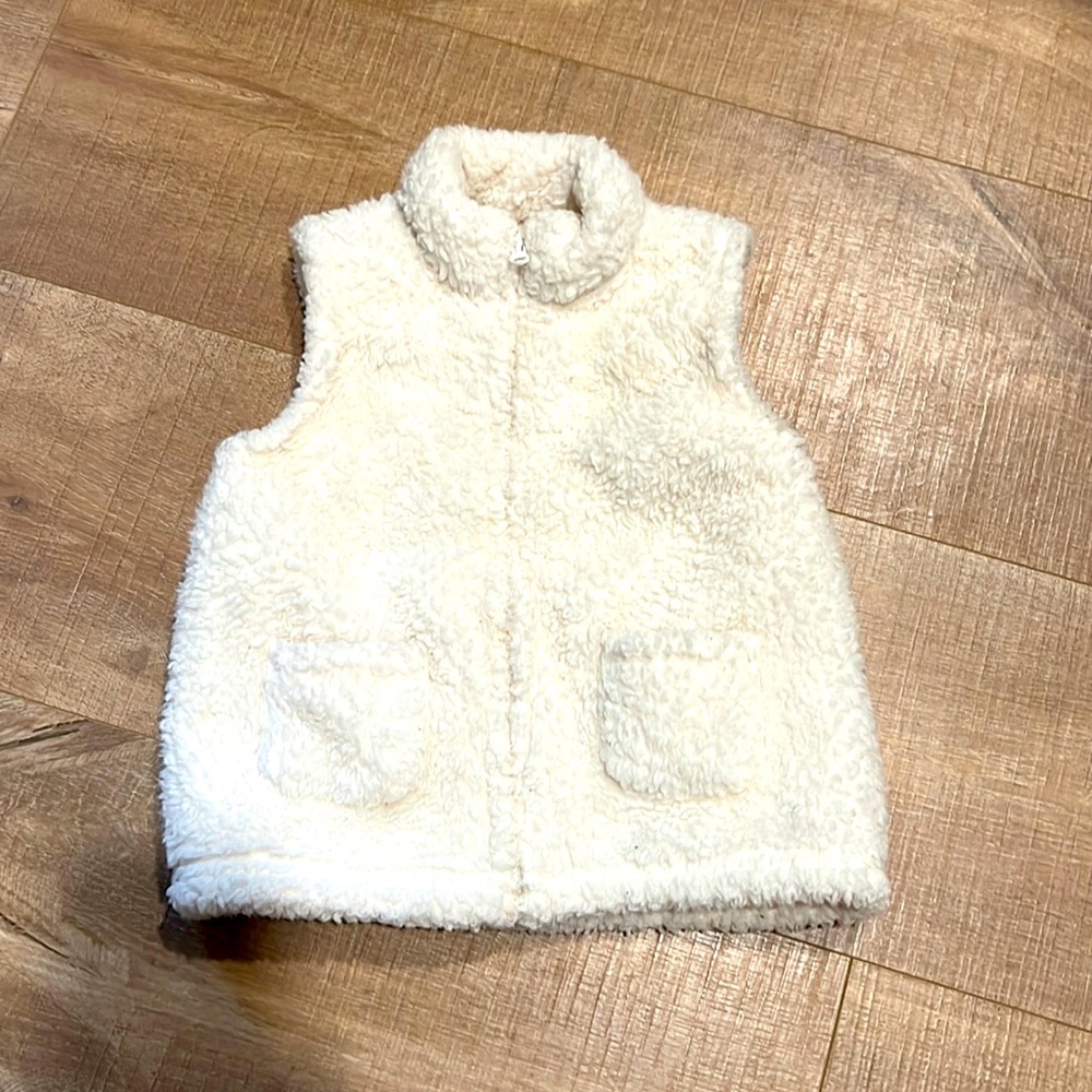 Carter’s 18M Fleece Vest